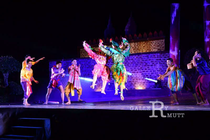 20151125-Loy Kratong_108.JPG